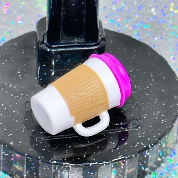 L.O.L. SURPRISE! Doll Cozy Babe Baby Big Sis Sister Doll Series 2 Winter Chill - Picture 3 of 9